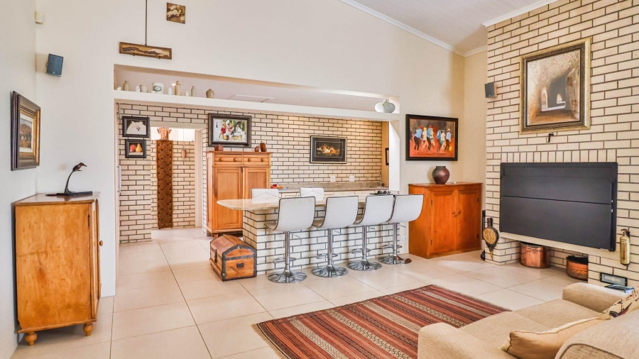 4 Bedroom Property for Sale in De Kelders Western Cape